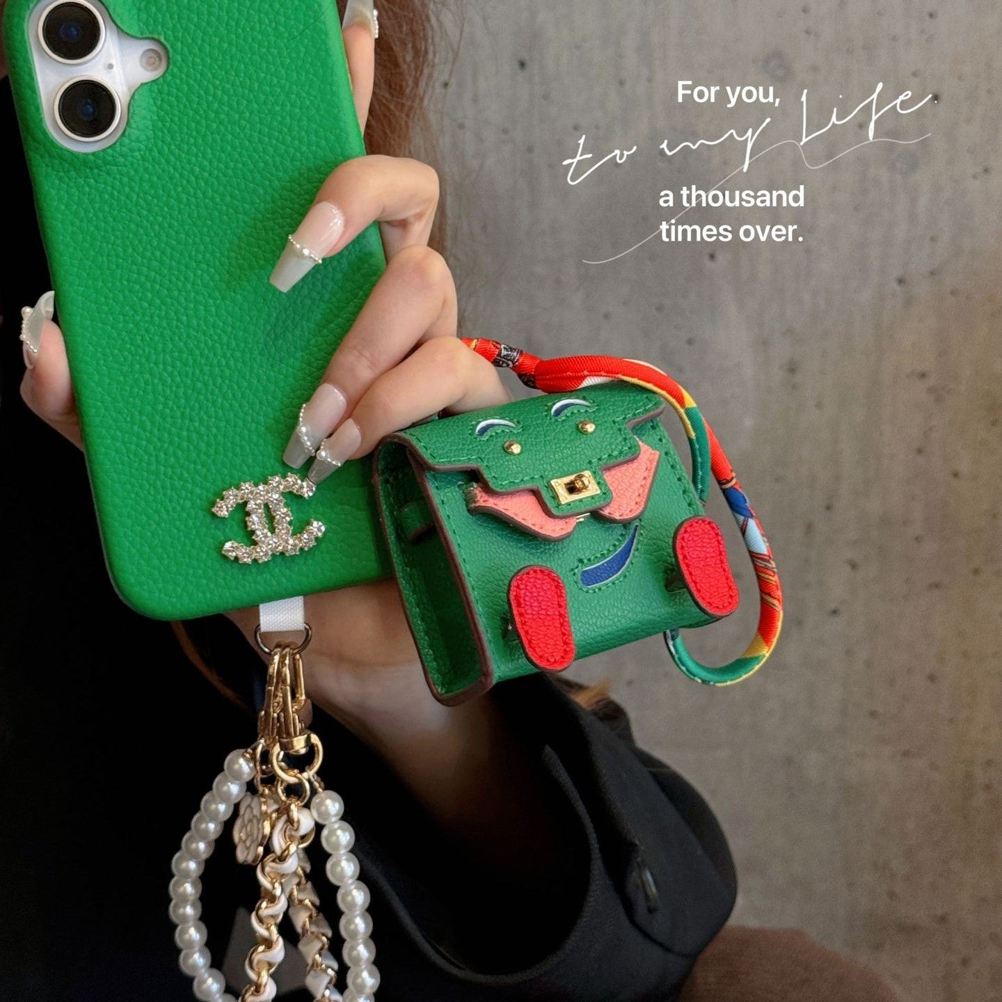 Mini Bag Collectable Charms - Billie