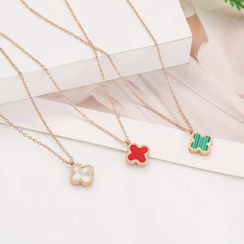 Gold-plated Clover Necklace