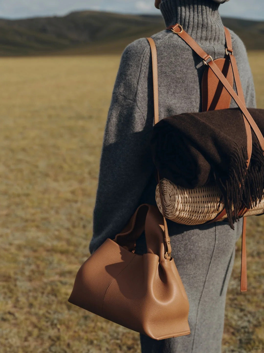 Sienna Soft Curve Tote