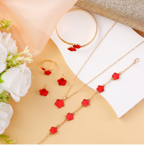 Lucky Blooms Charm Set