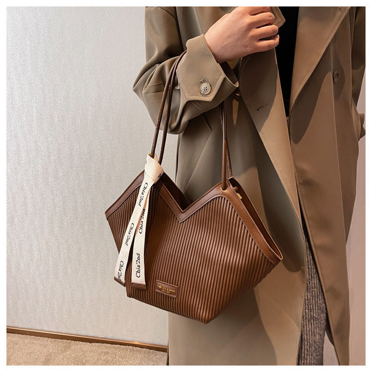 Harmonic Pleat Urban Tote