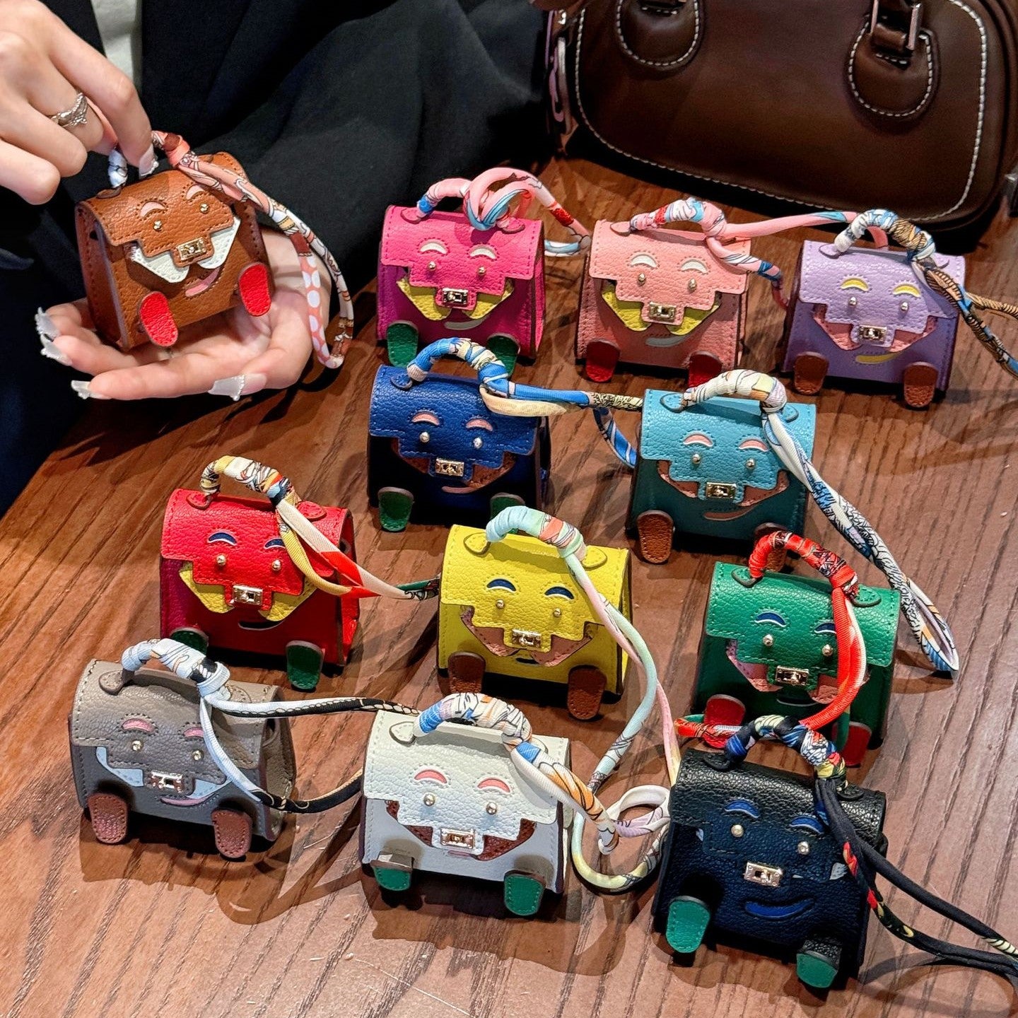 Mini Bag Collectable Charms - Billie