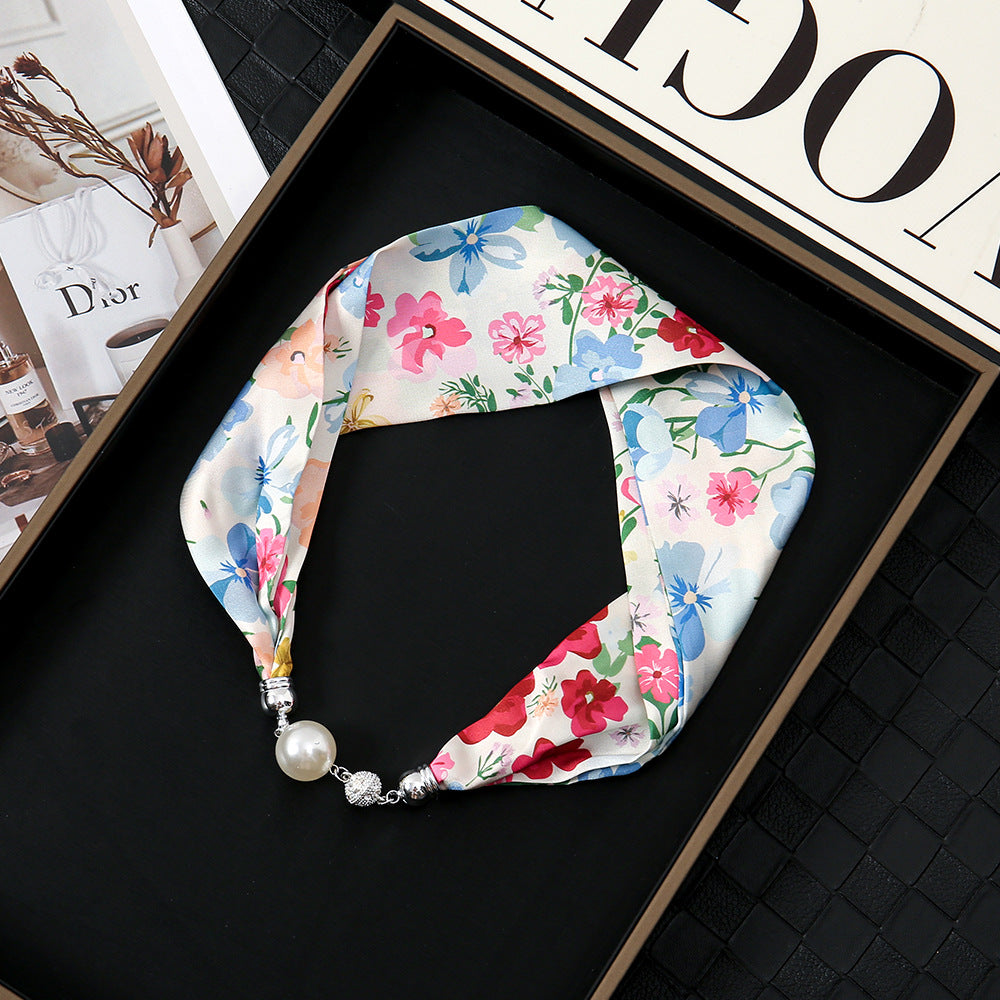 Pearl Bloom Scarfette