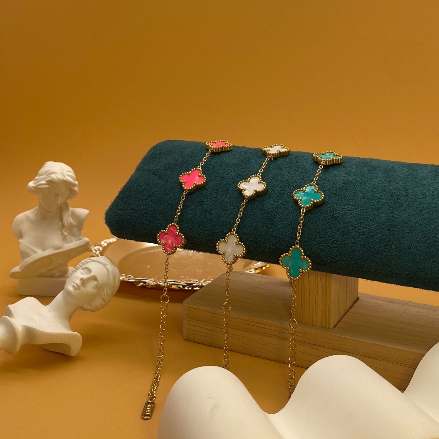 Gold-plated Clover Charm Set