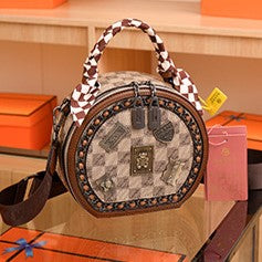 Argyle Charm Collector Bag