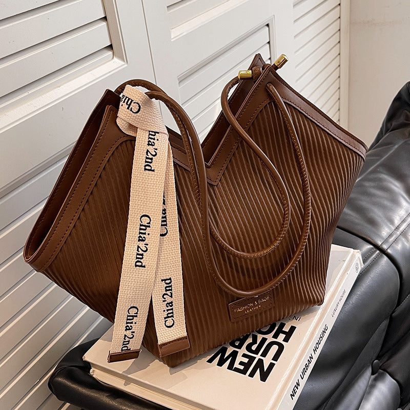 Harmonic Pleat Urban Tote