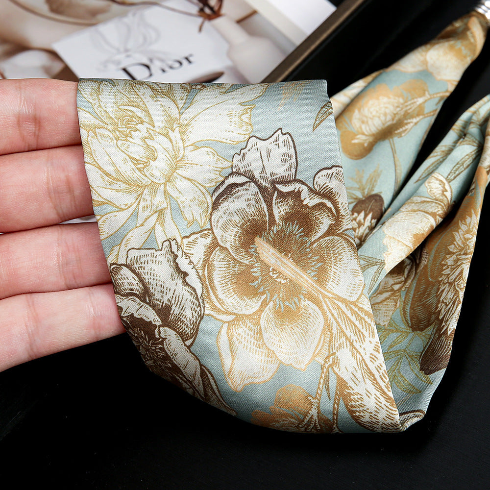 Pearl Bloom Scarfette
