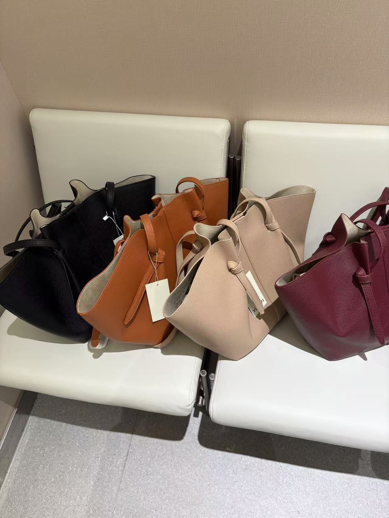 Yuki Soft Cinch Tote