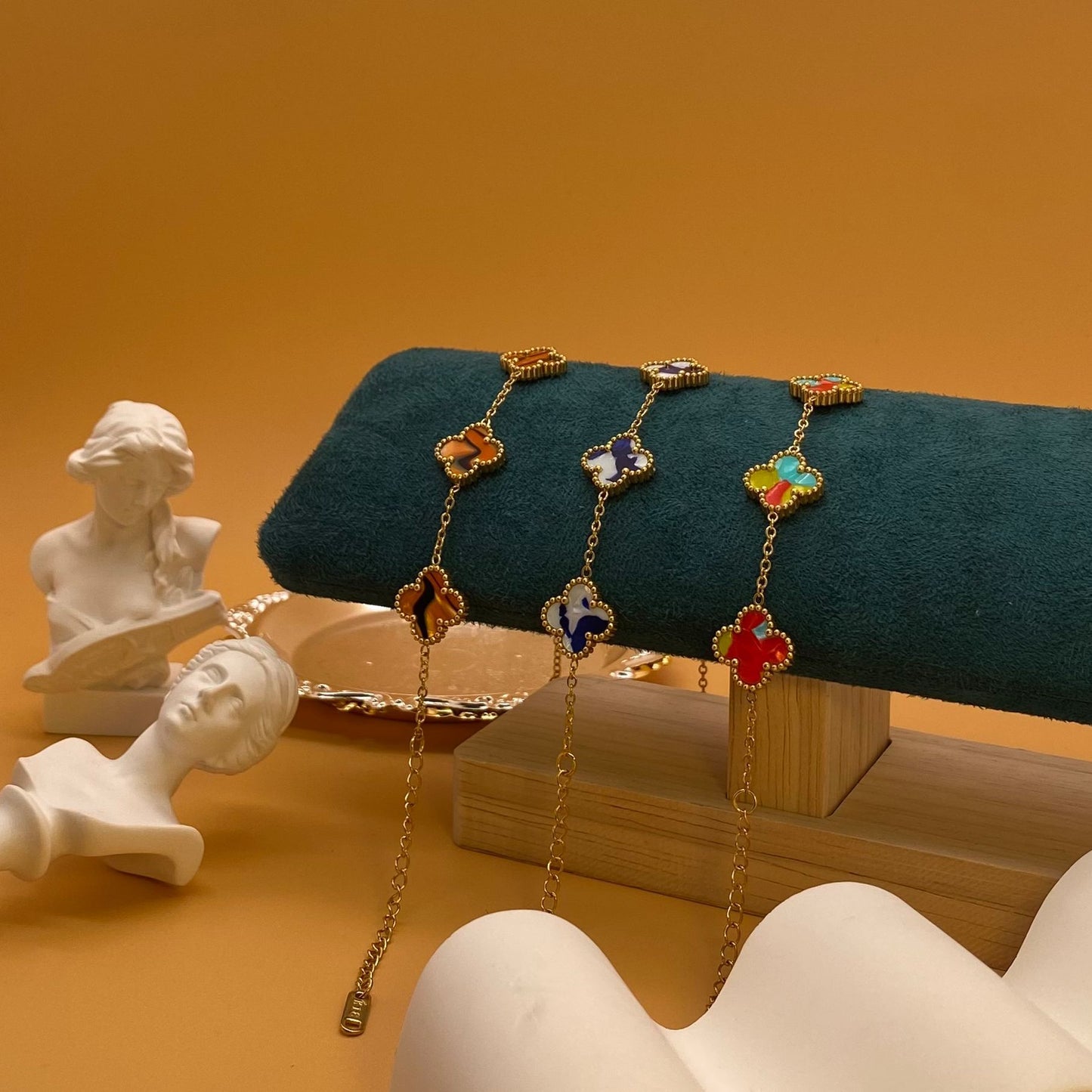 Gold-plated Clover Charm Set