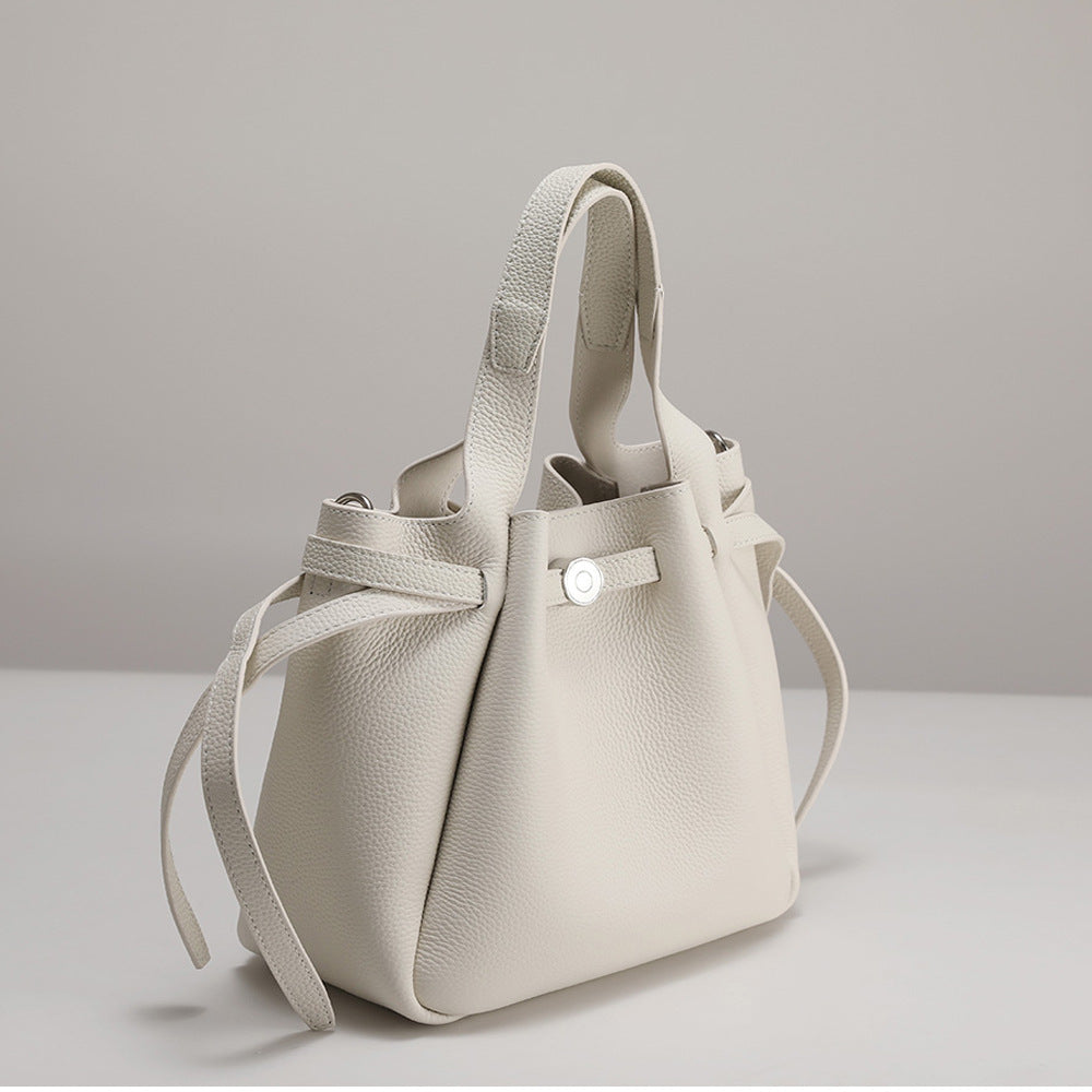 Élan Bucket Tote