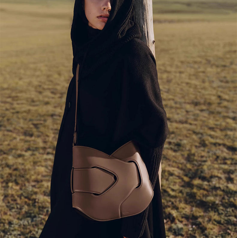 Terra Loop Shoulder Bag