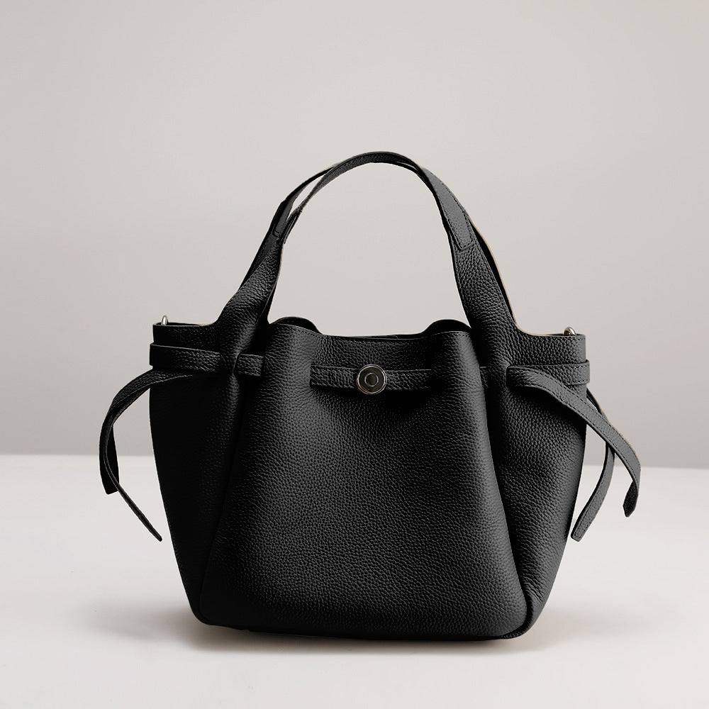 Élan Bucket Tote