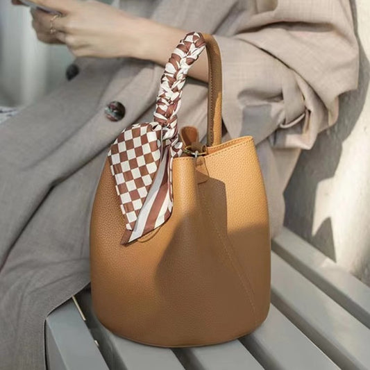 The Bella Bucket