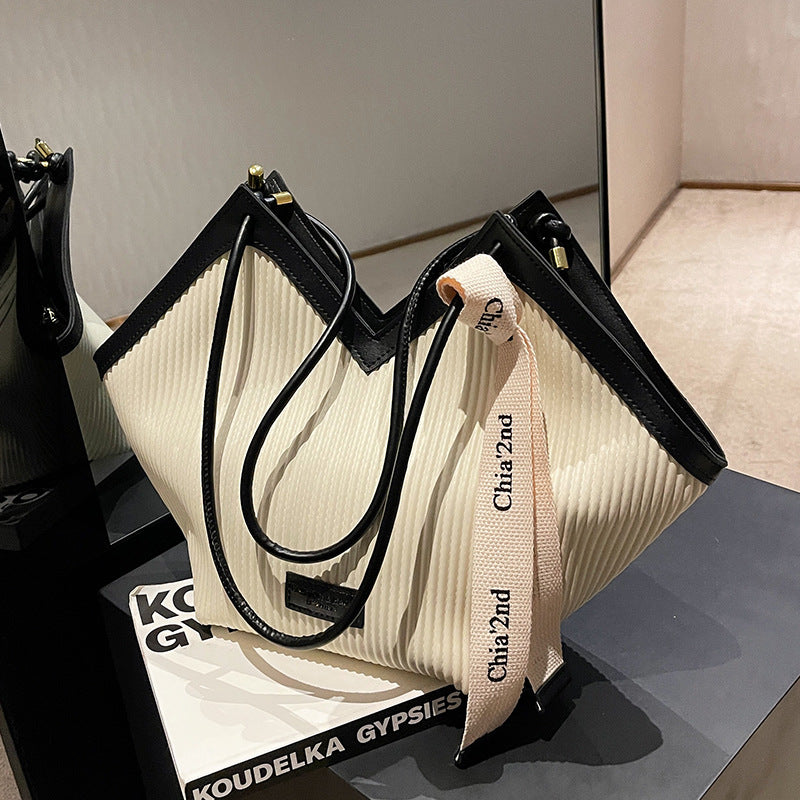 Harmonic Pleat Urban Tote